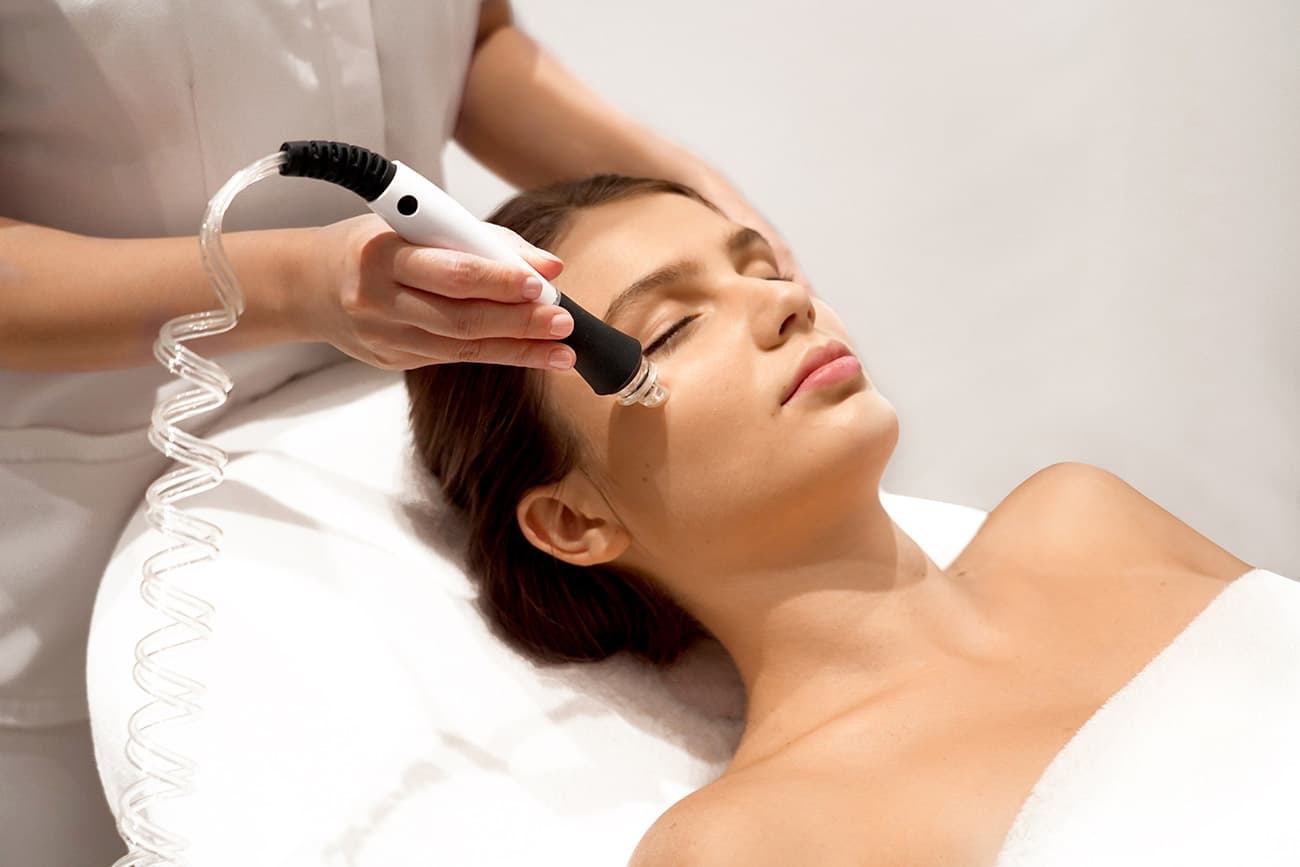 Deep Aqua cleansing facial