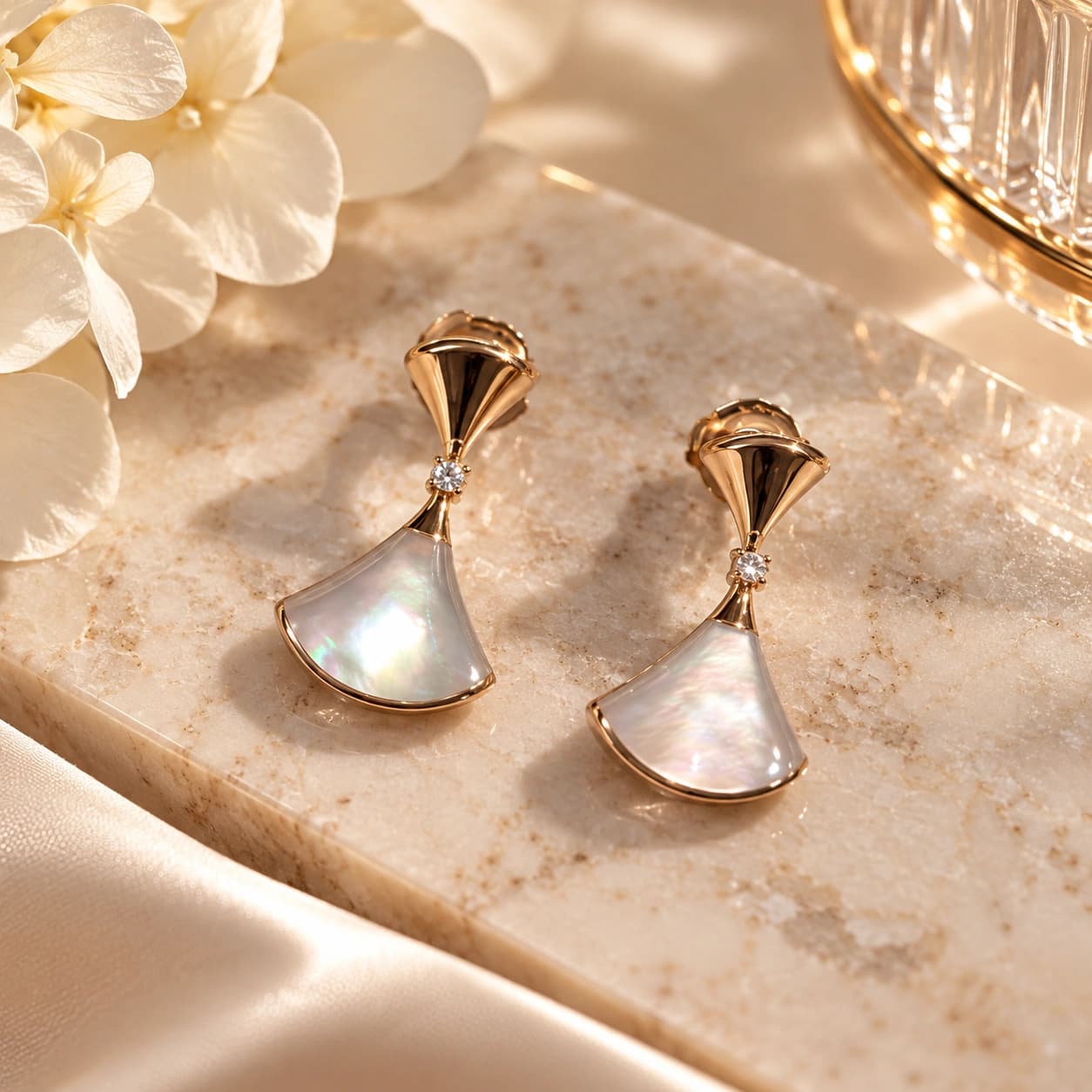 Blvgari Divas Dream earrings at Meow Aesthetics